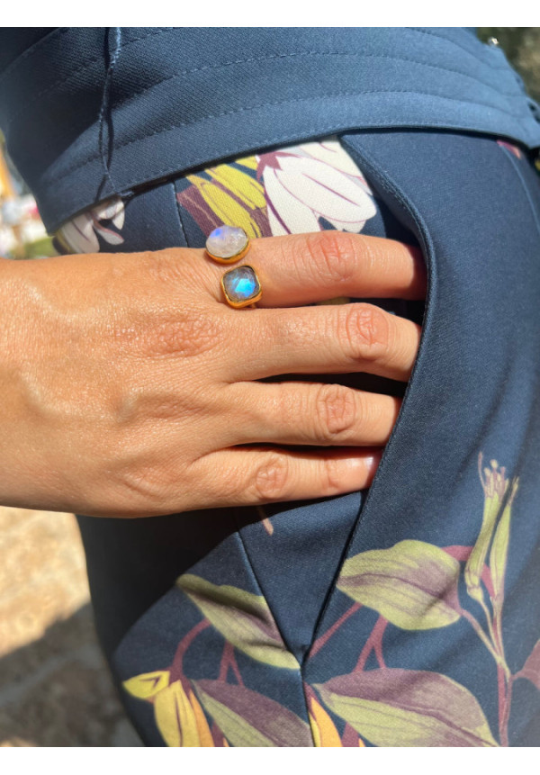 MESTIZA ANILLO ALBI LABRADORITA GRIS Y PIEDRA LUNA