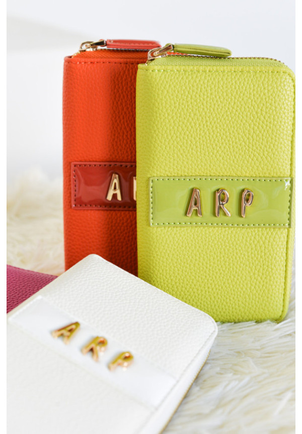 AGATHA RUIZ DE LA PRADA  CARTERA  ARP