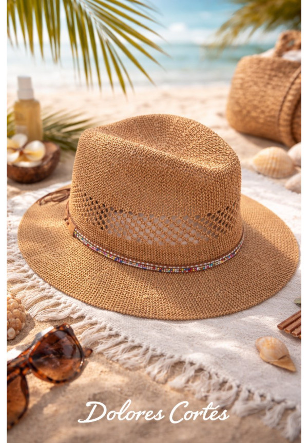 DOLORES CORTÉS SOMBRERO